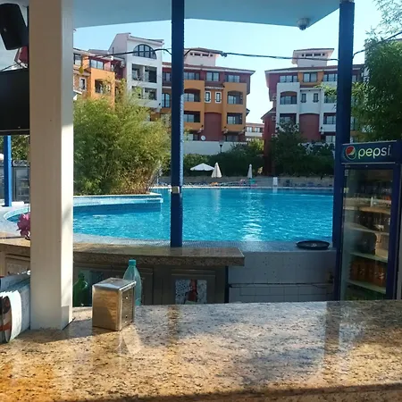 Marina Cape 89 Апартамент Ахелой