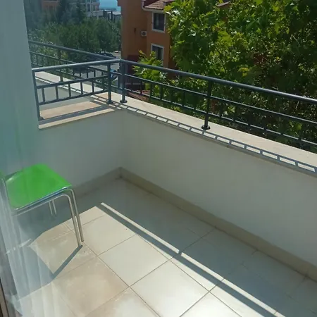 Marina Cape 89 Ахелой
