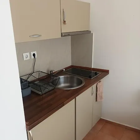 Апартамент Marina Cape 89