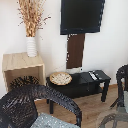Апартамент Marina Cape 89